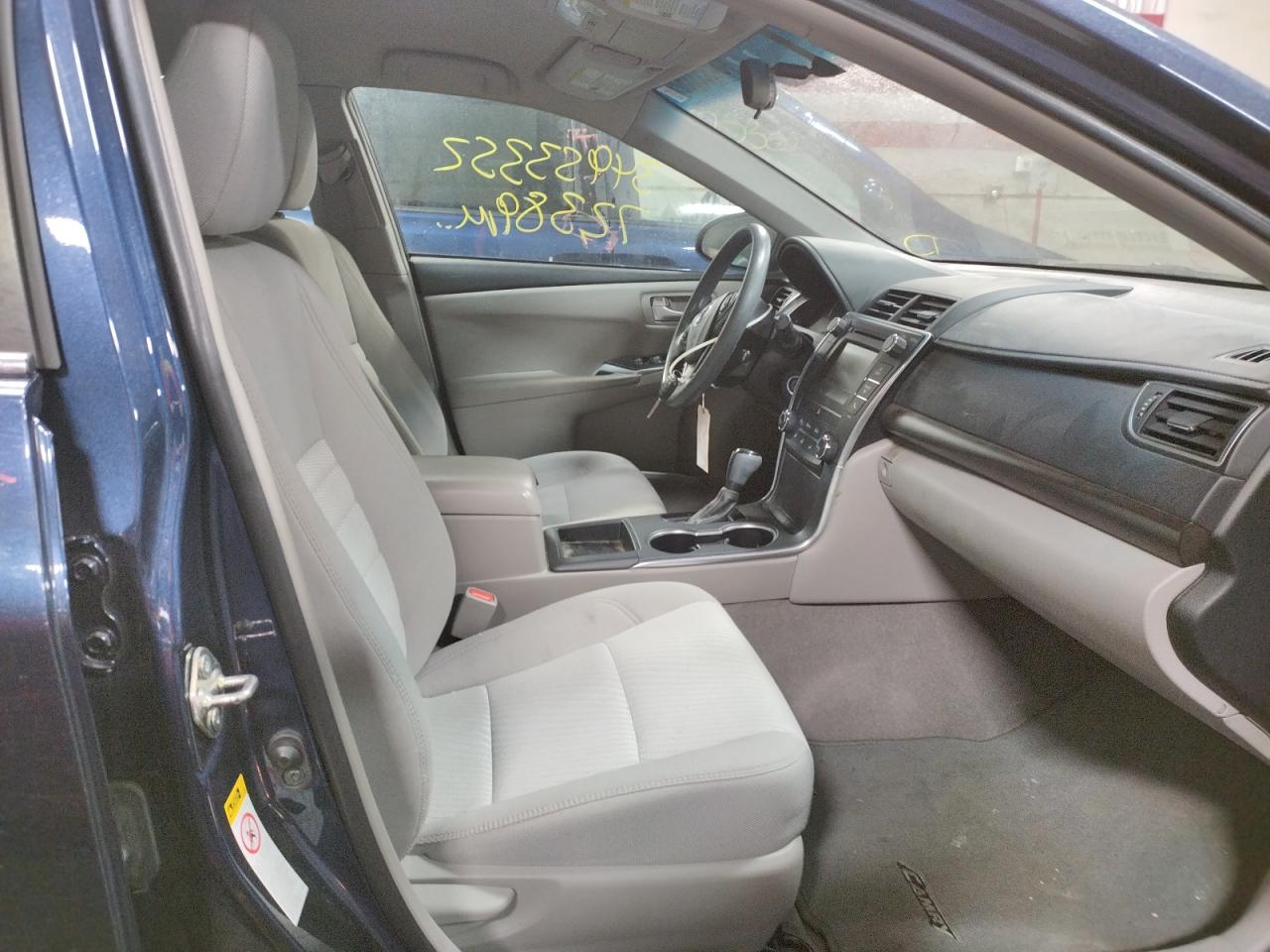 Photo 5 from auction – 2016 TOYOTA CAMRY LE with VIN 4T1BF1FK4GU604588