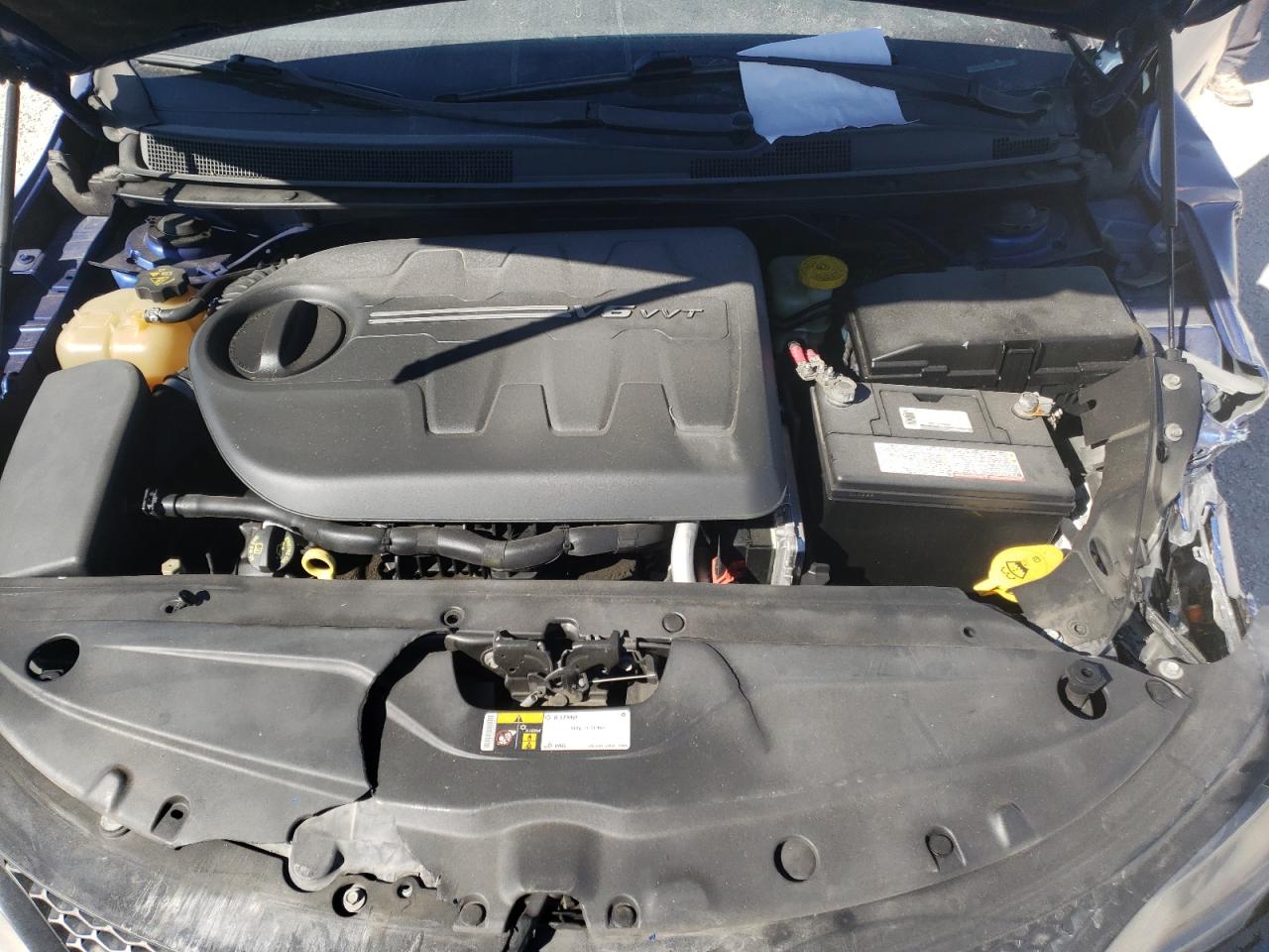 Photo 7 from auction – 2015 CHRYSLER 200 S with VIN 1C3CCCBGXFN551858