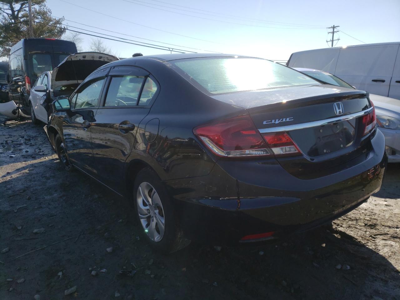 Photo 3 from auction – 2015 HONDA CIVIC LX with VIN 19XFB2F55FE085985