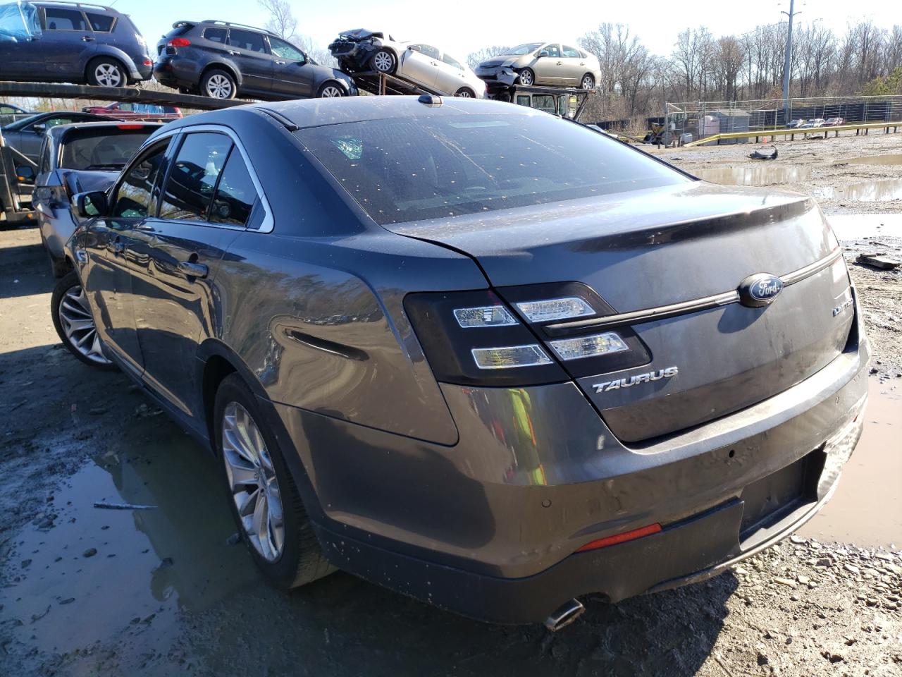 Photo 3 from auction – 2016 FORD TAURUS LIM with VIN 1FAHP2F89GG106414