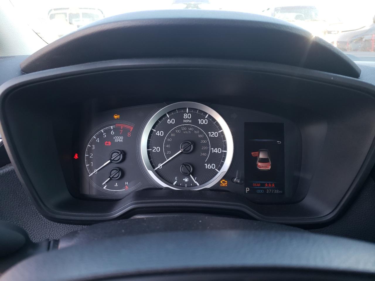 Photo 8 from auction – 2020 TOYOTA COROLLA LE with VIN 5YFEPRAE4LP097326