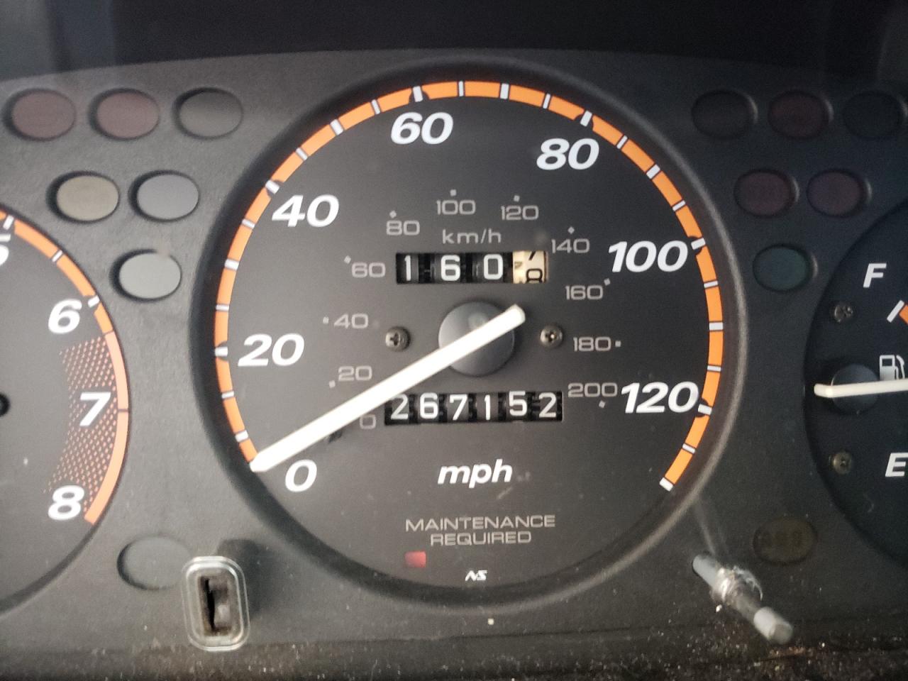 Photo 8 from auction – 1998 HONDA CR-V EX with VIN JHLRD1865WC106125