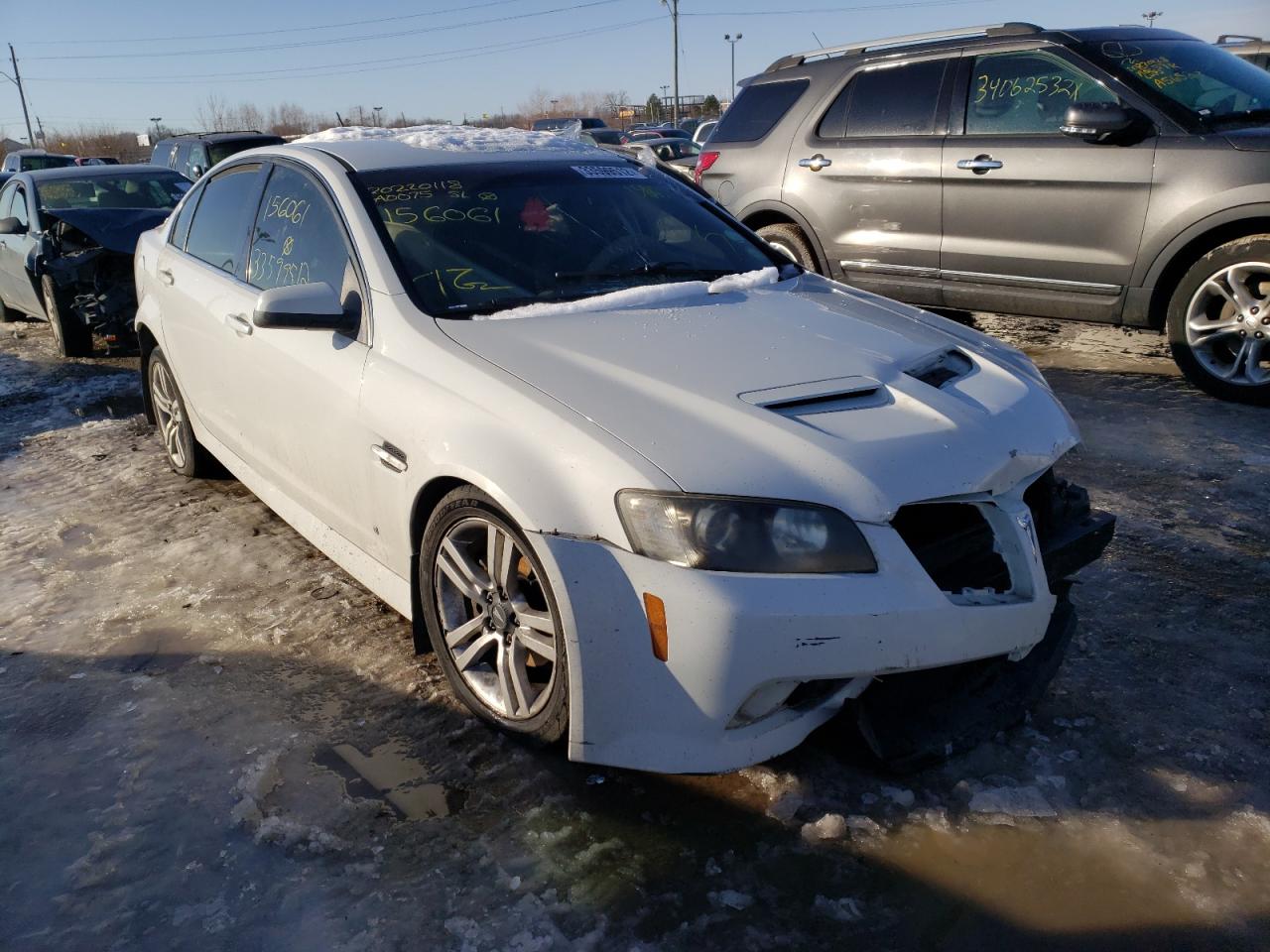PONTIAC G8 2009 with VIN 6G2ER577X9L156061 - Photo from auction