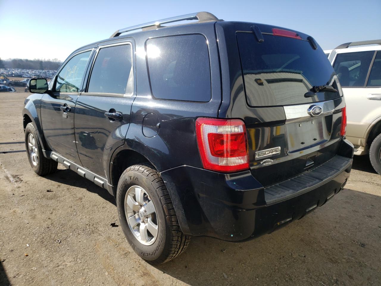 Photo 3 from auction – 2011 FORD ESCAPE LIM with VIN 1FMCU0E74BKC47290