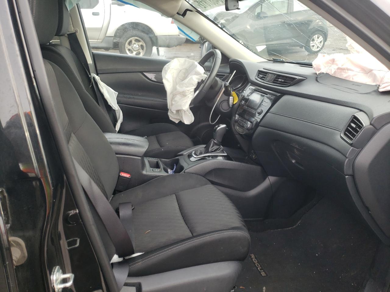 Photo 5 from auction – 2017 NISSAN ROGUE S with VIN KNMAT2MV9HP600385