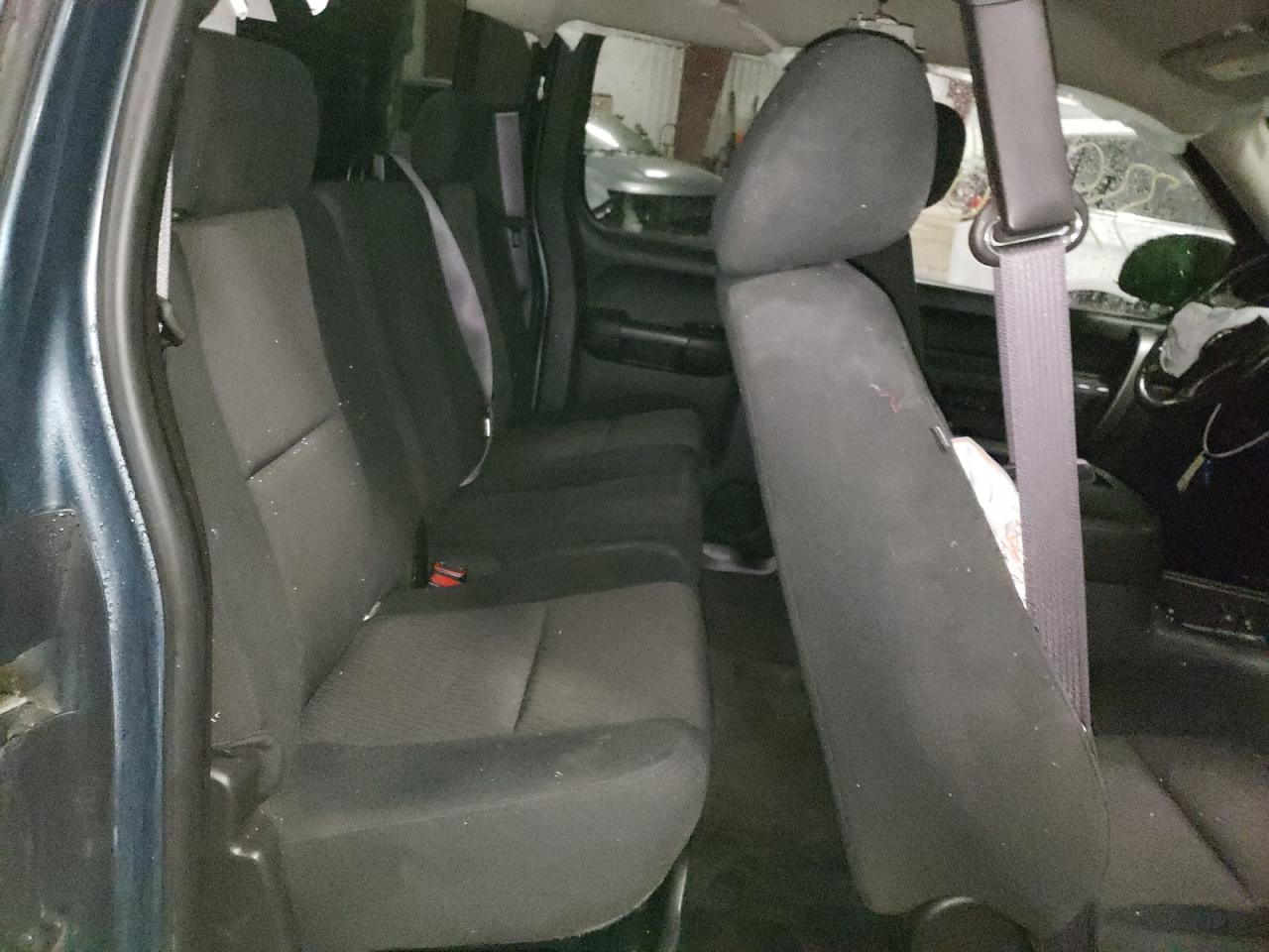 Photo 6 from auction – 2011 GMC SIERRA K15 with VIN 1GTR2VE36BZ399481