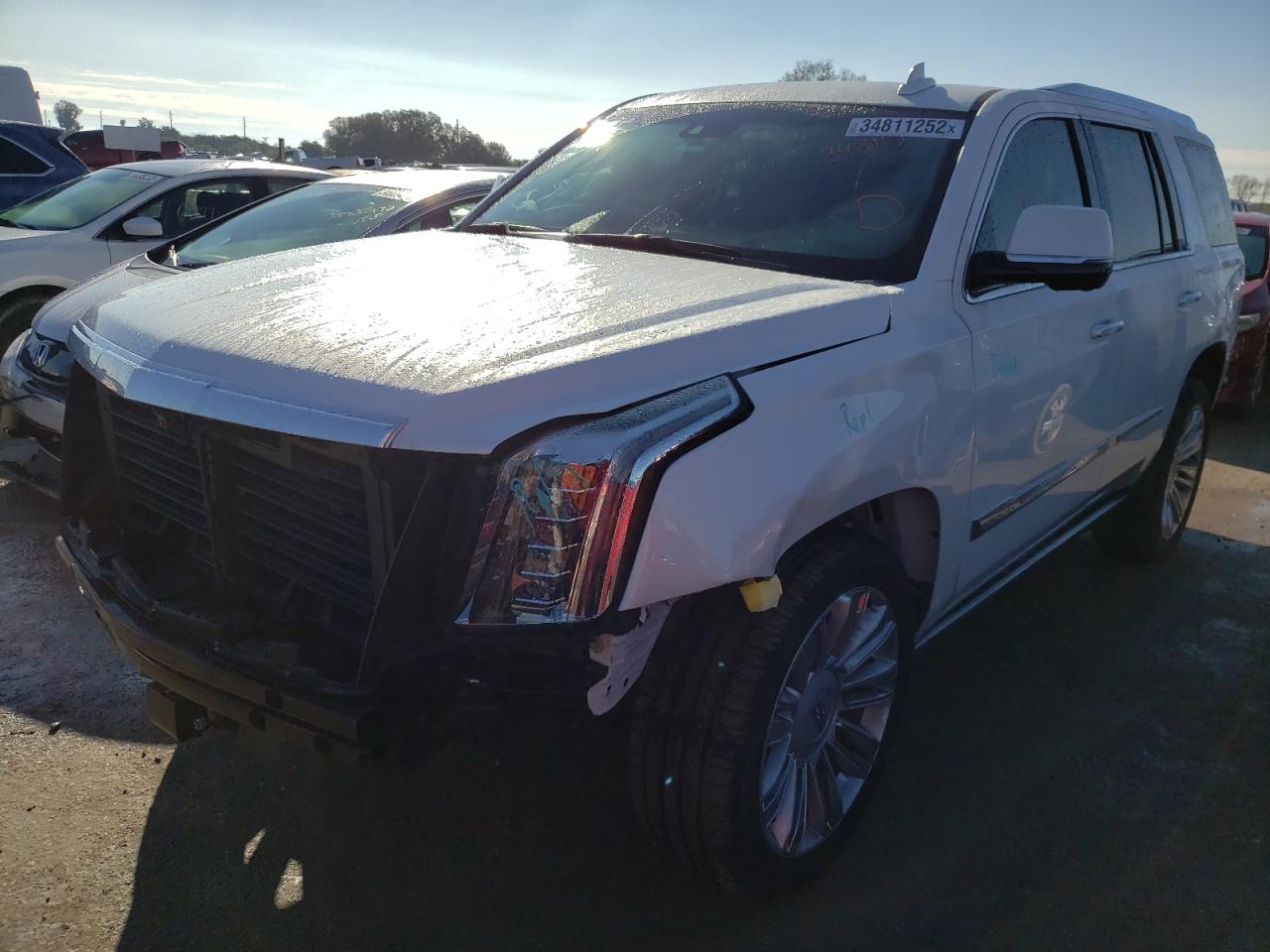Photo 2 from auction – 2019 CADILLAC ESCALADE P with VIN 1GYS3DKJ7KR283163