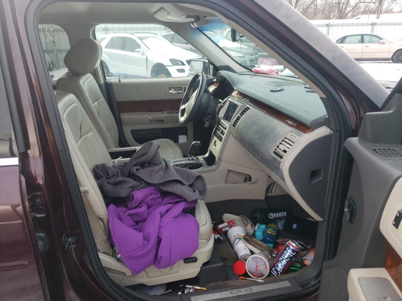 Photo 5 from auction – 2011 FORD FLEX LIMIT with VIN 2FMGK5DC2BBD01019
