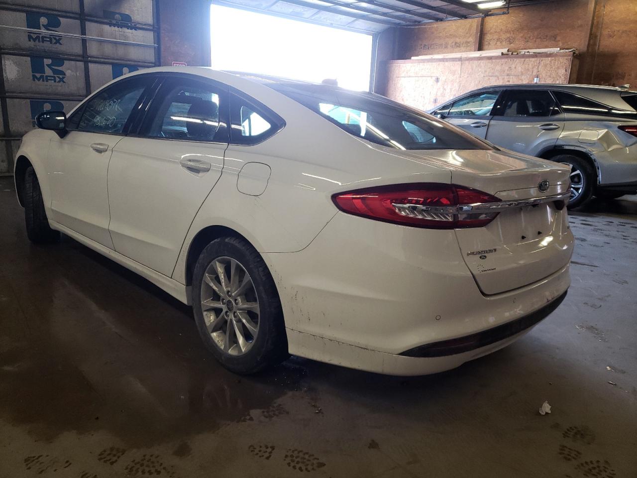 Photo 3 from auction – 2017 FORD FUSION SE with VIN 3FA6P0H73HR355768