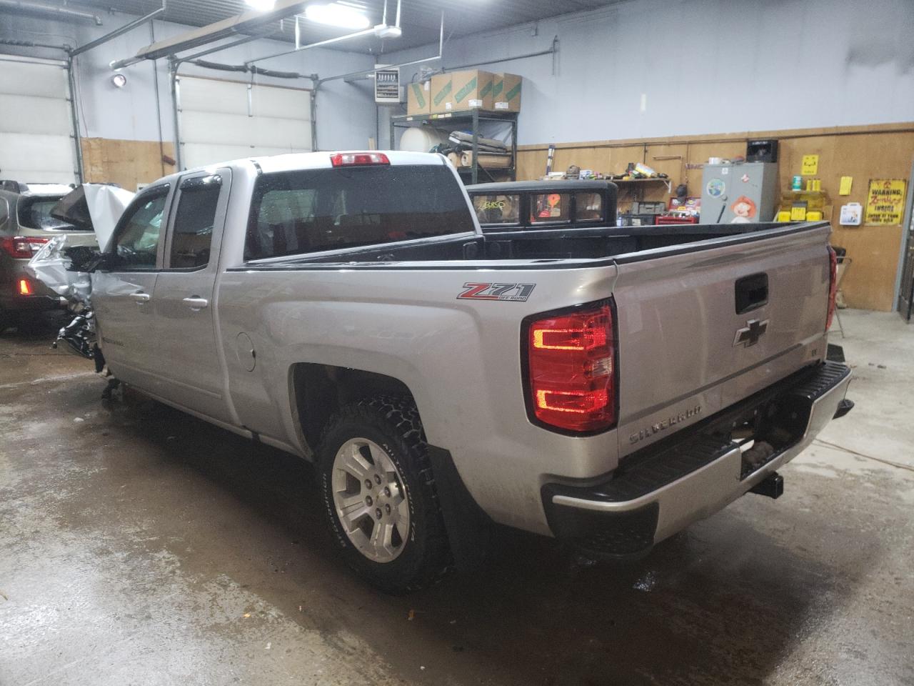 Photo 3 from auction – 2017 CHEVROLET SILVERADO with VIN 1GCVKREC5HZ138289