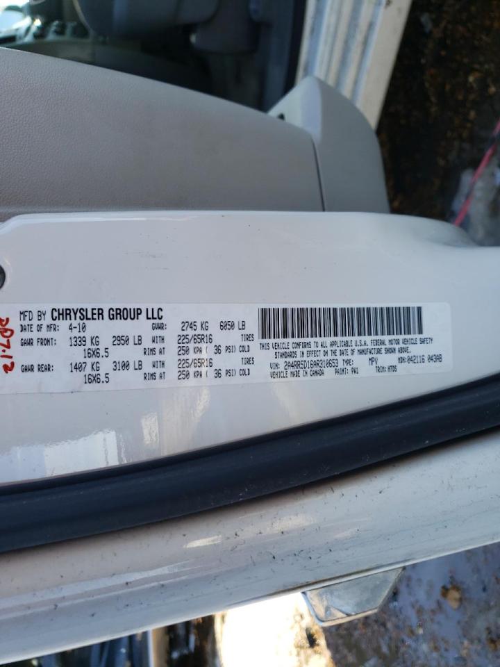 Photo 10 from auction – 2010 CHRYSLER TOWN & COU with VIN 2A4RR5D16AR310653