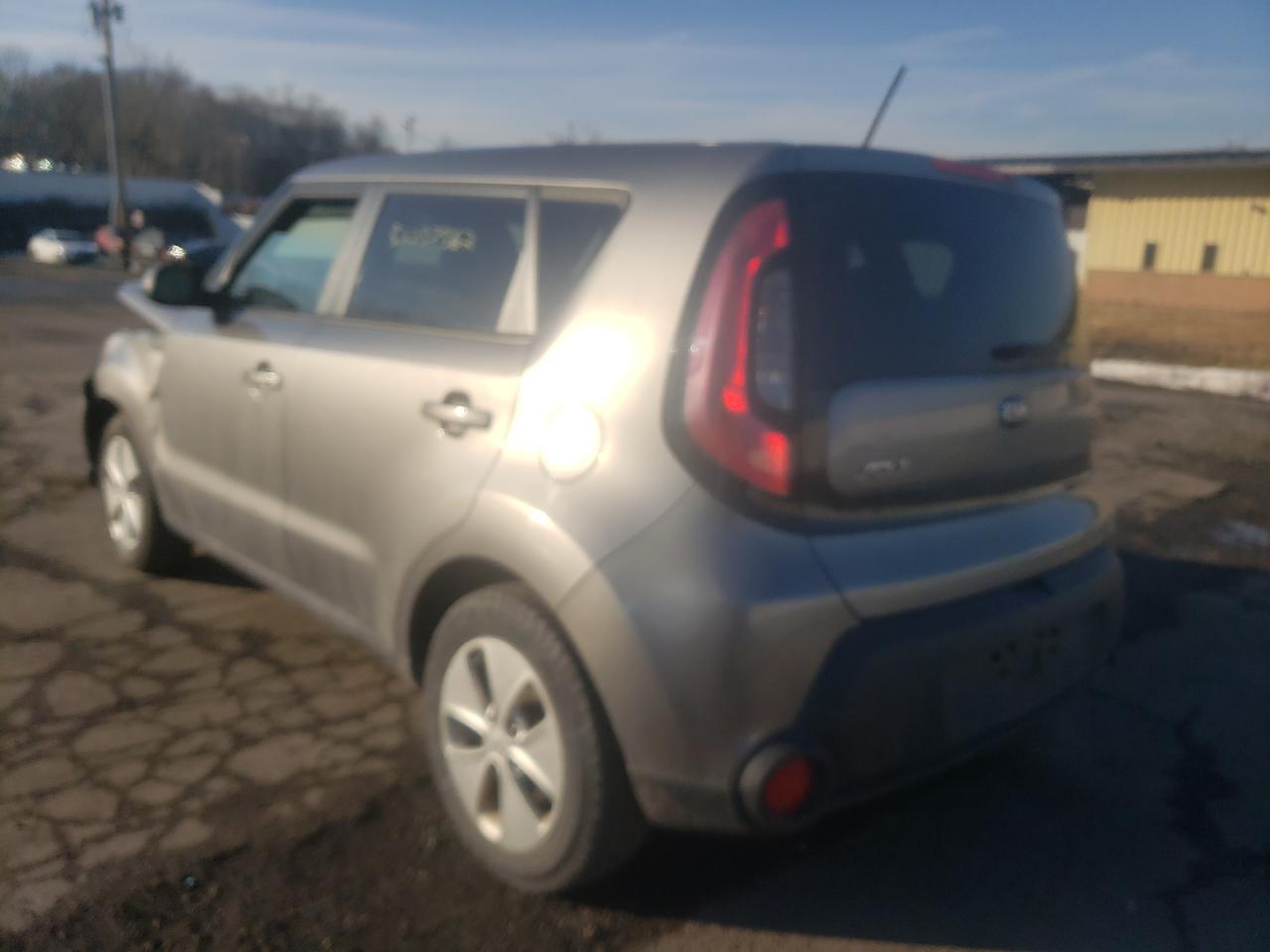 Photo 3 from auction – 2014 KIA SOUL with VIN KNDJN2A22E7107440