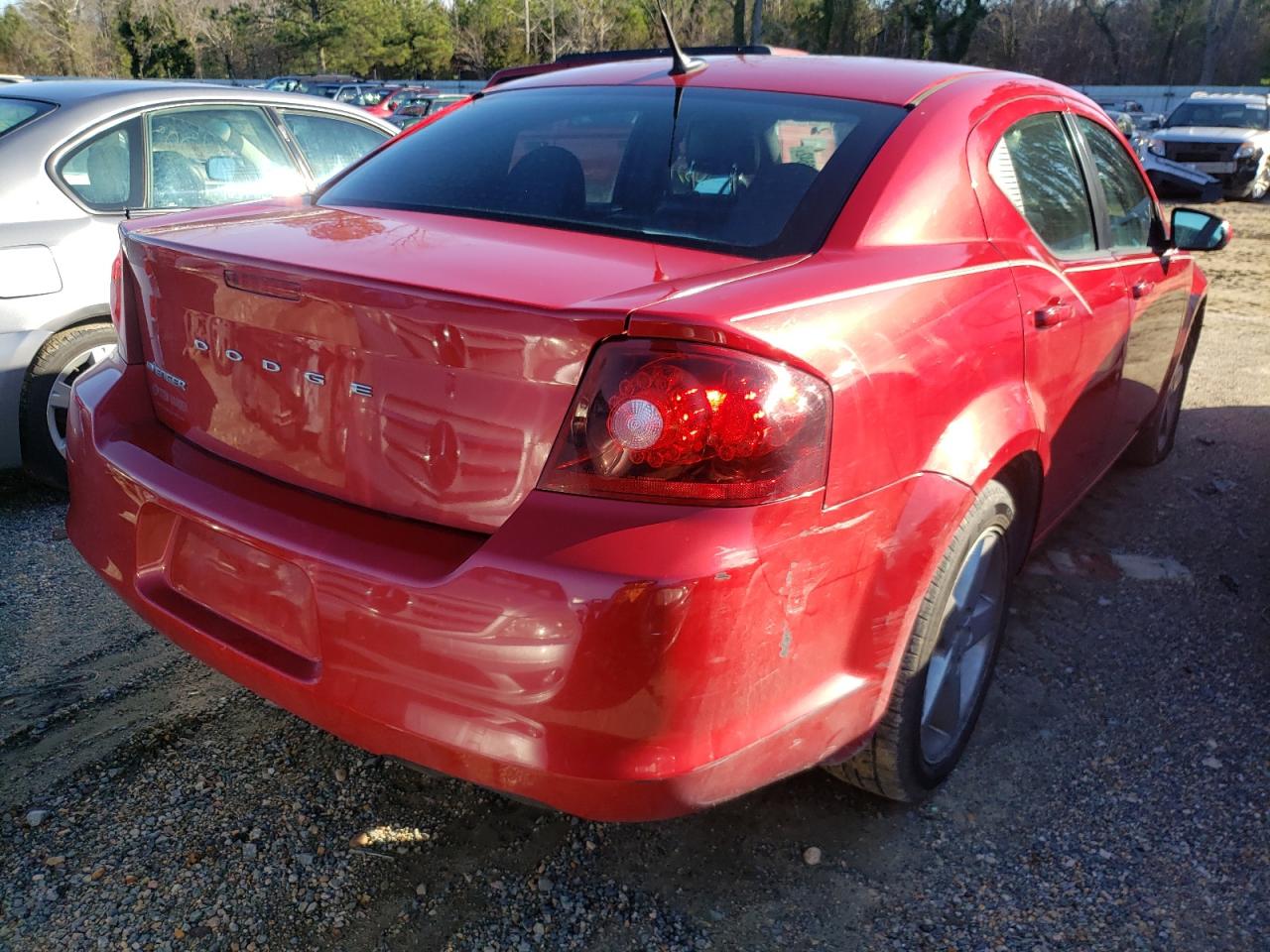 Photo 4 from auction – 2011 DODGE AVENGER LU with VIN 1B3BD2FB9BN524546
