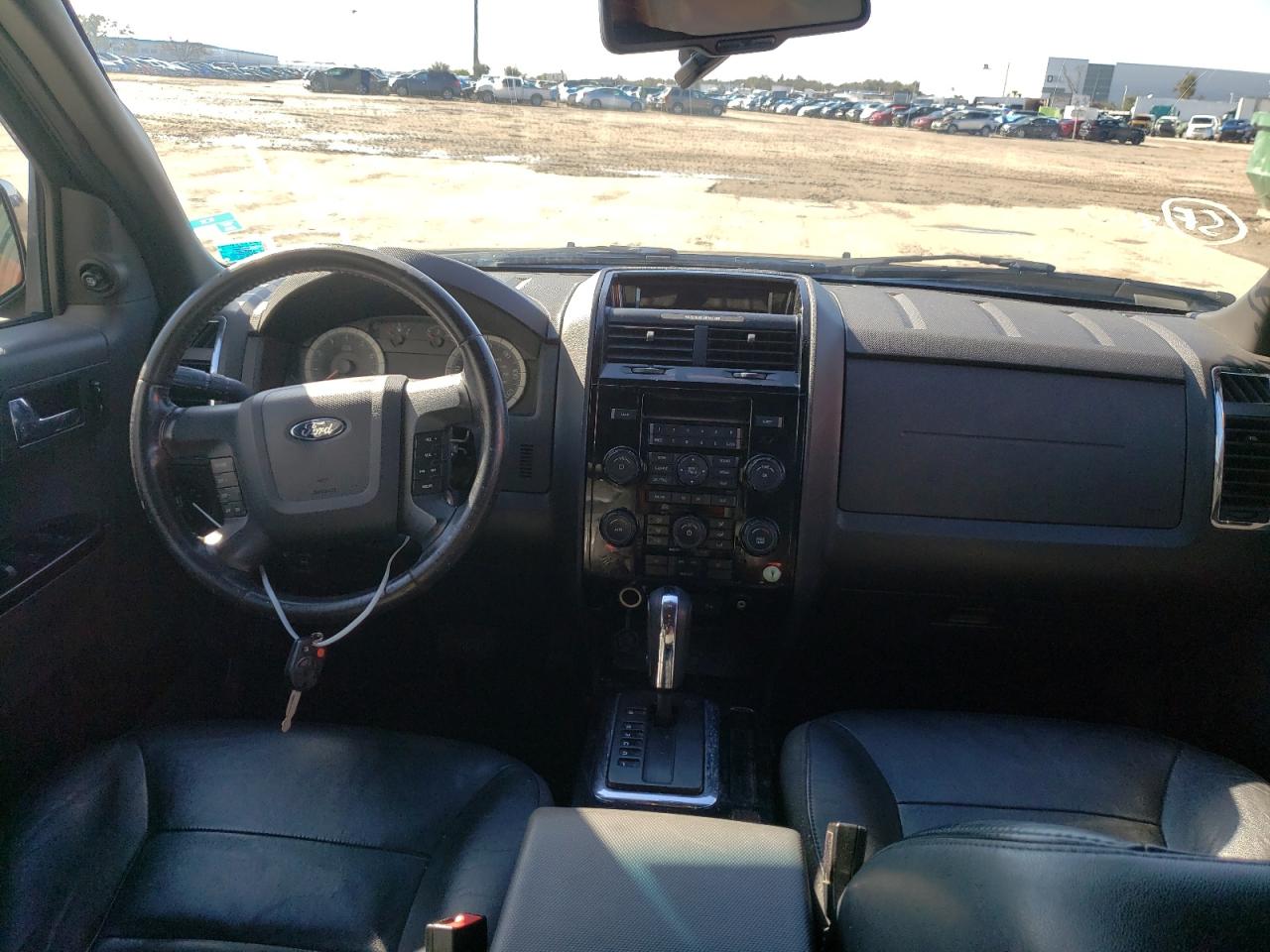 Photo 9 from auction – 2008 FORD ESCAPE with VIN 1FMCU94198KB99411