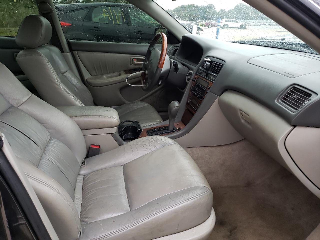 Photo 5 from auction – 2001 LEXUS ES 300 with VIN JT8BF28G510325506