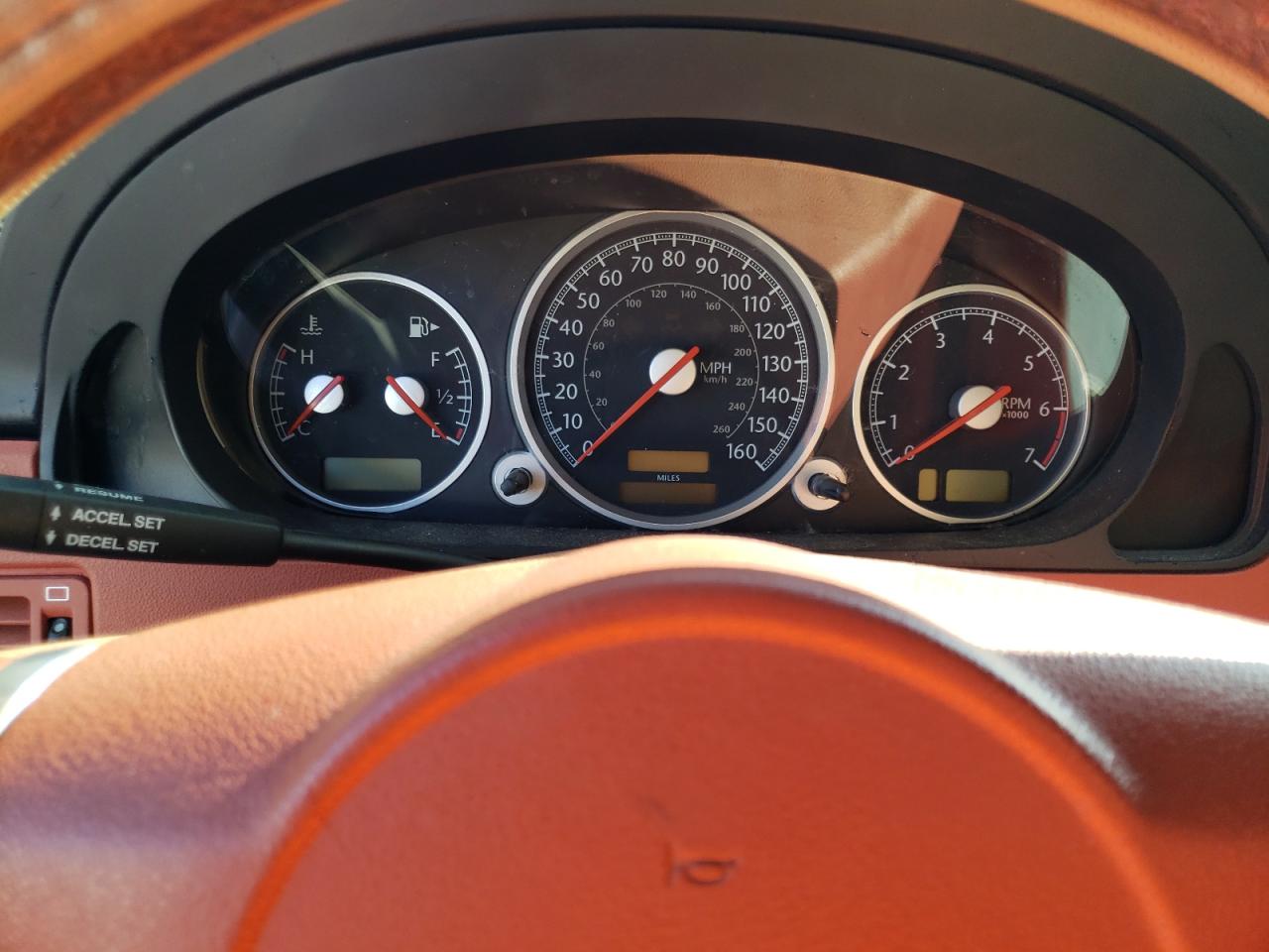 Photo 8 from auction – 2005 CHRYSLER CROSSFIRE with VIN 1C3AN69L15X051936
