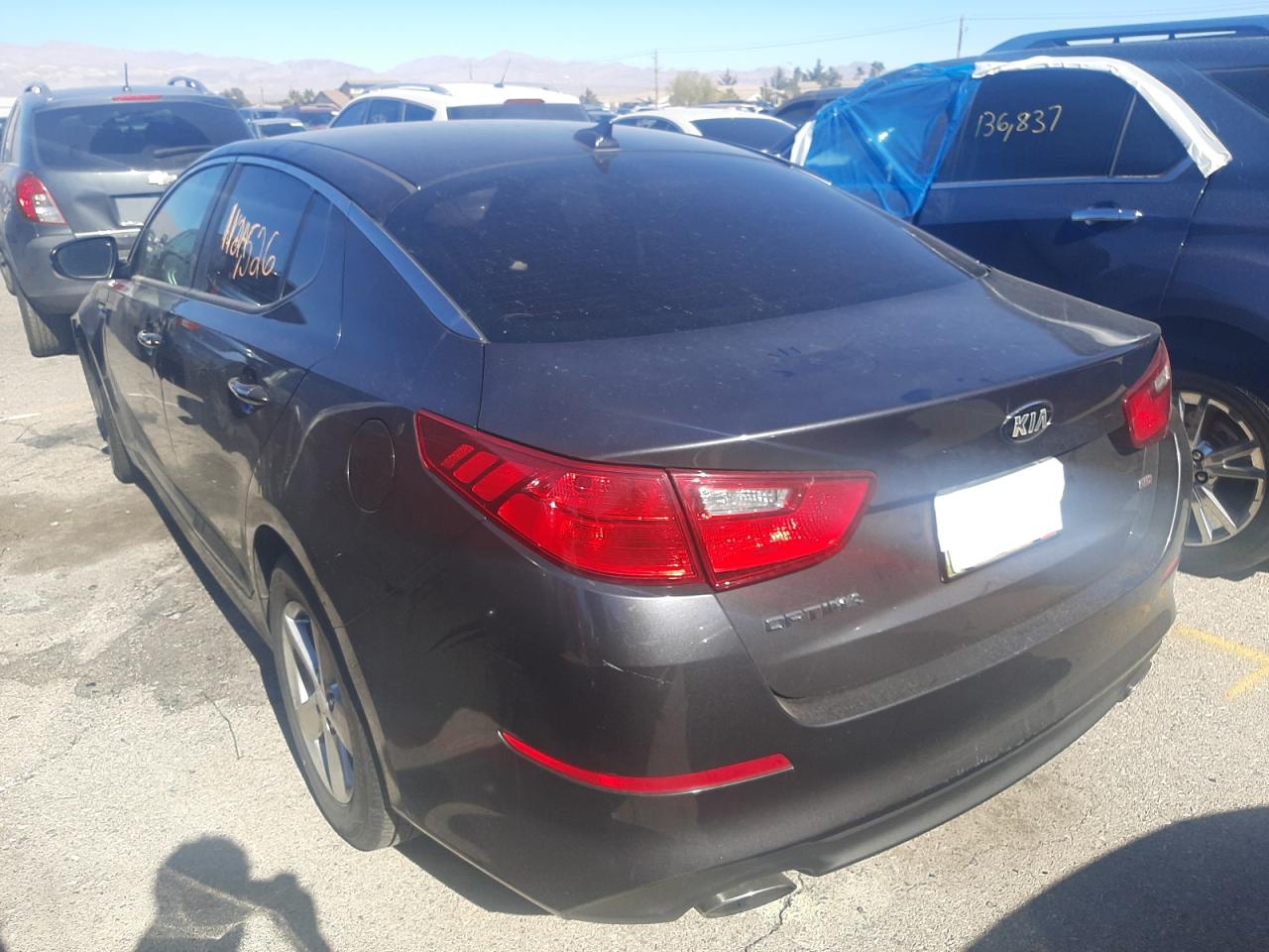 Photo 3 from auction – 2015 KIA OPTIMA LX with VIN KNAGM4A72F5632044
