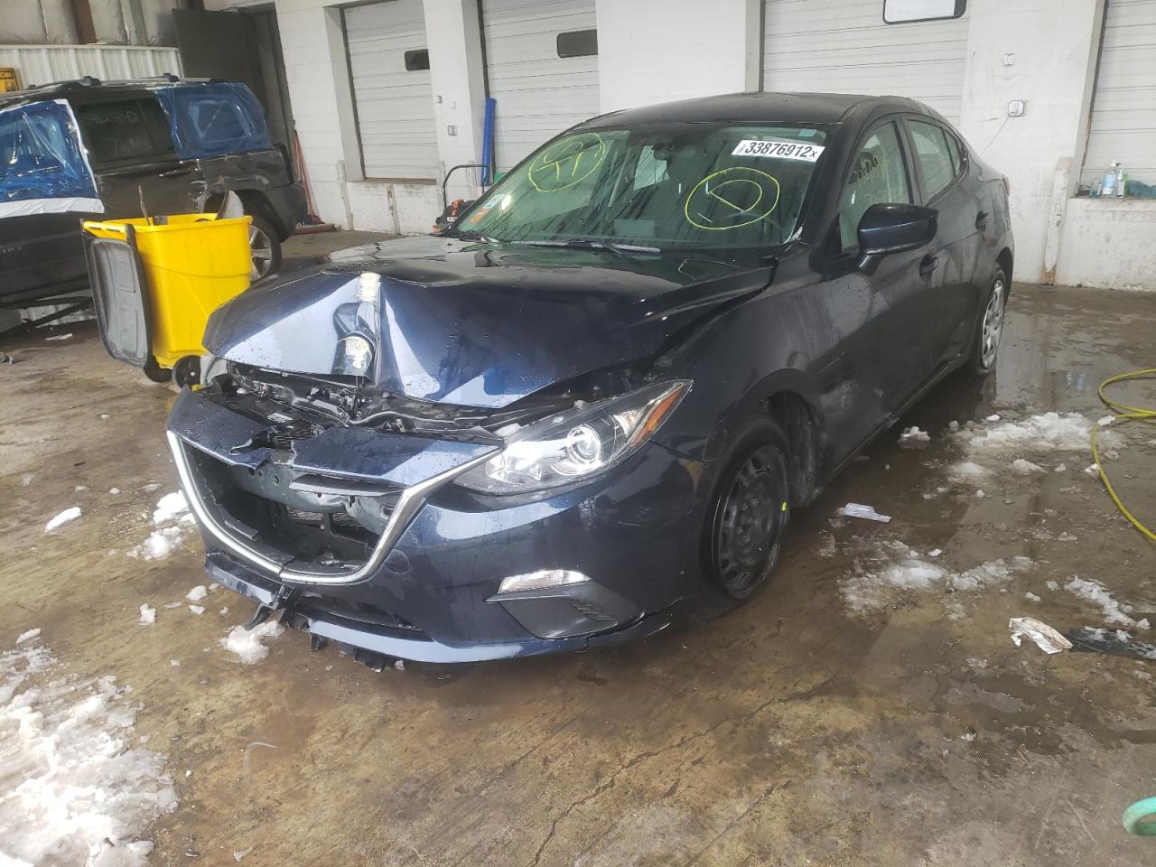 Photo 2 from auction – 2016 MAZDA 3 SPORT with VIN 3MZBM1T75GM327980