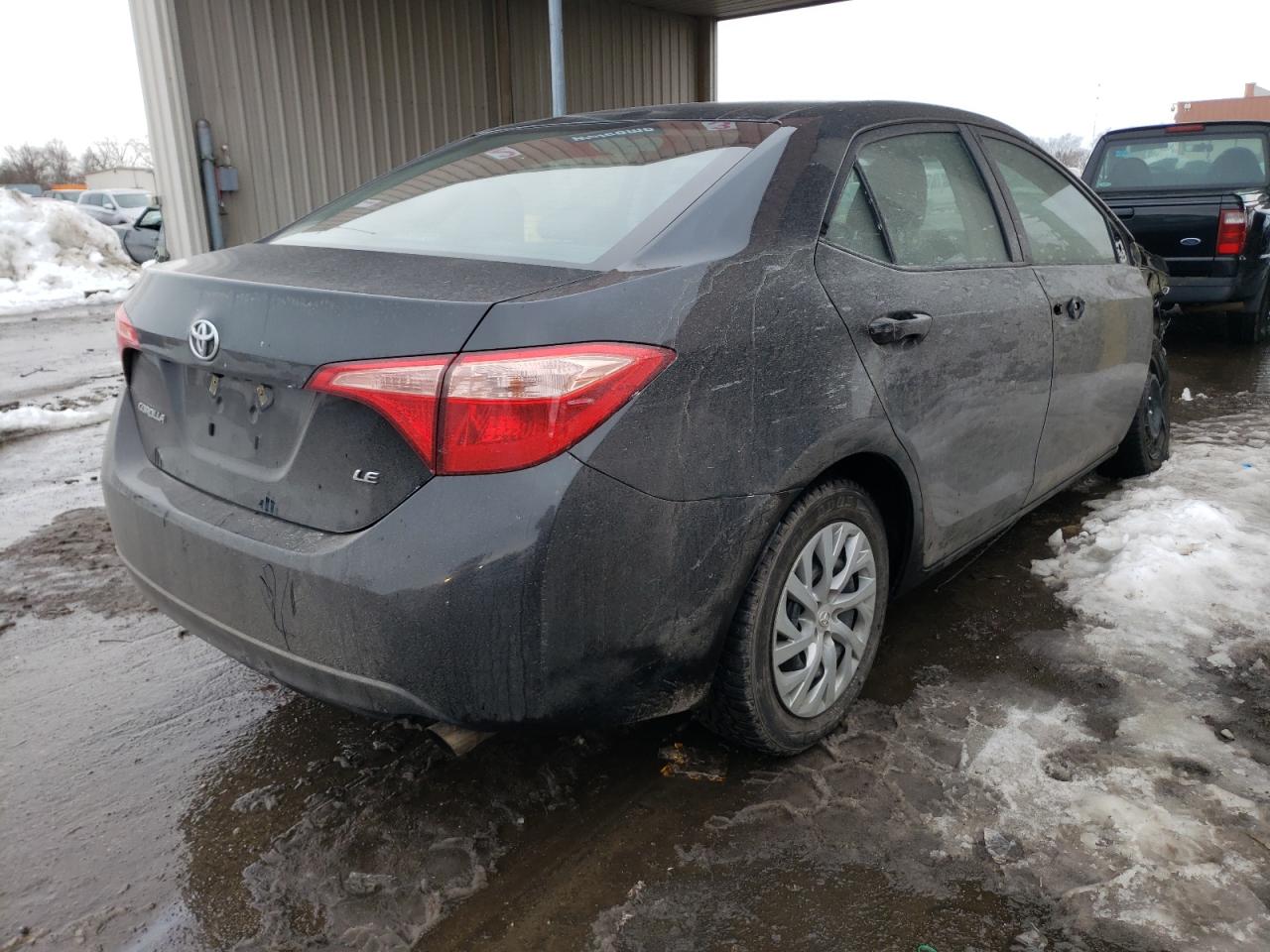 Photo 4 from auction – 2018 TOYOTA COROLLA L with VIN 2T1BURHE6JC107059