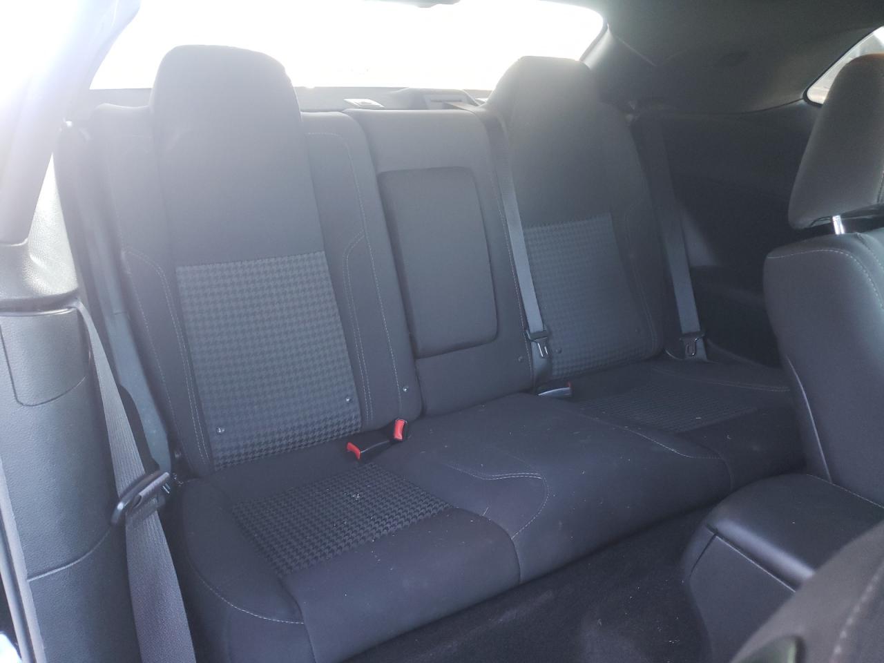 Photo 6 from auction – 2016 DODGE CHALLENGER with VIN 2C3CDZAG3GH352758