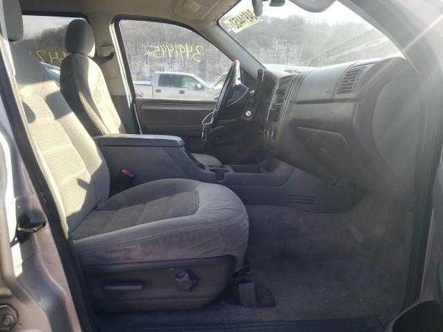 Photo 5 from auction – 2004 FORD EXPLORER X with VIN 1FMZU73K34UA79014