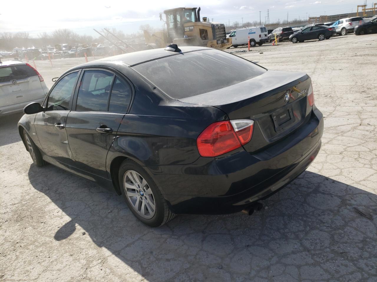 Photo 3 from auction – 2006 BMW 325 XI with VIN WBAVD13546KV04536