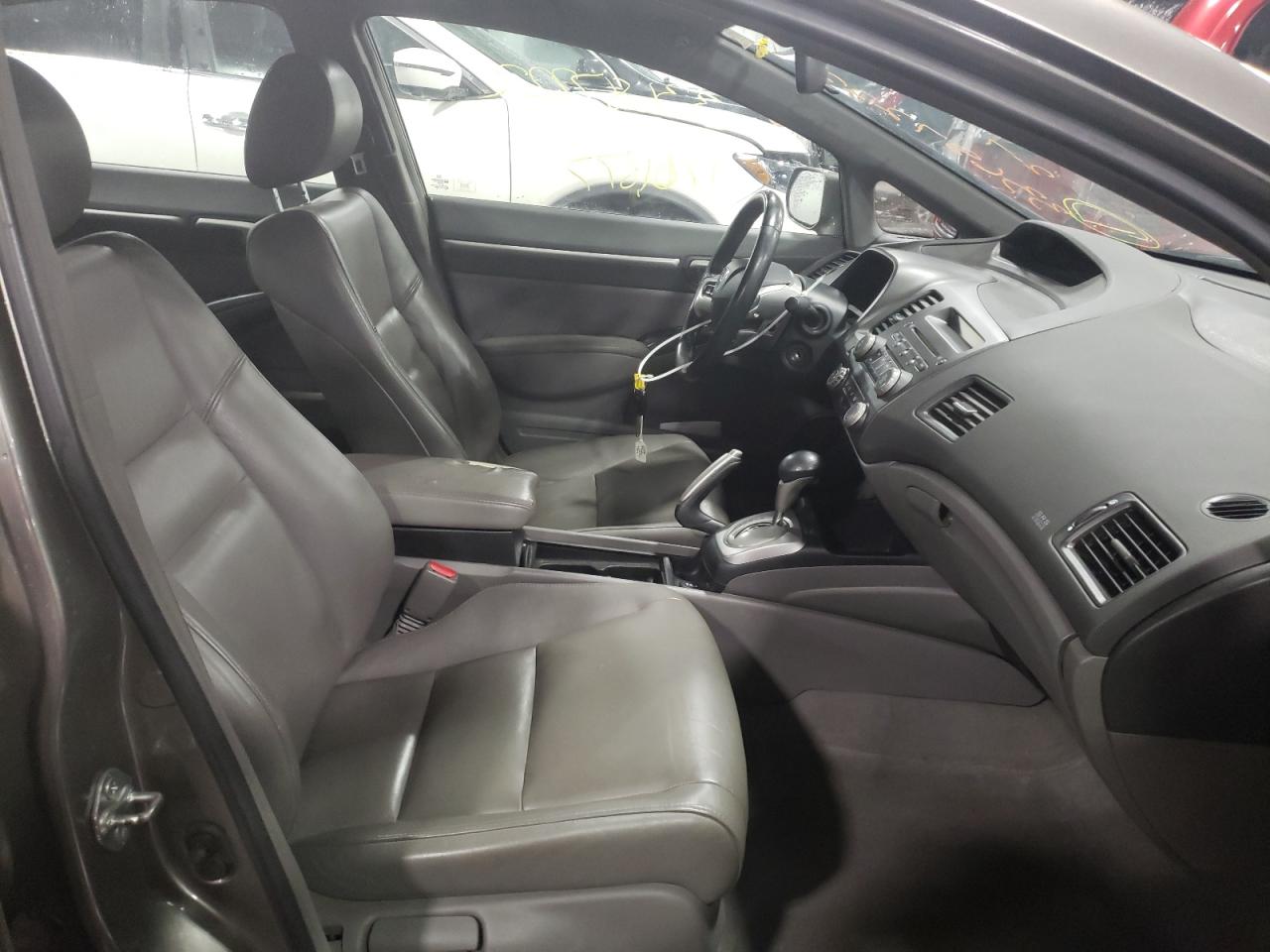 Photo 5 from auction – 2008 HONDA CIVIC EXL with VIN 2HGFA169X8H326366