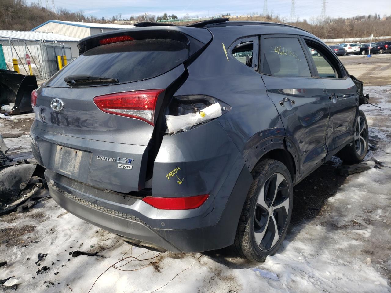 Photo 4 from auction – 2016 HYUNDAI TUCSON LIM with VIN KM8J3CA20GU182701