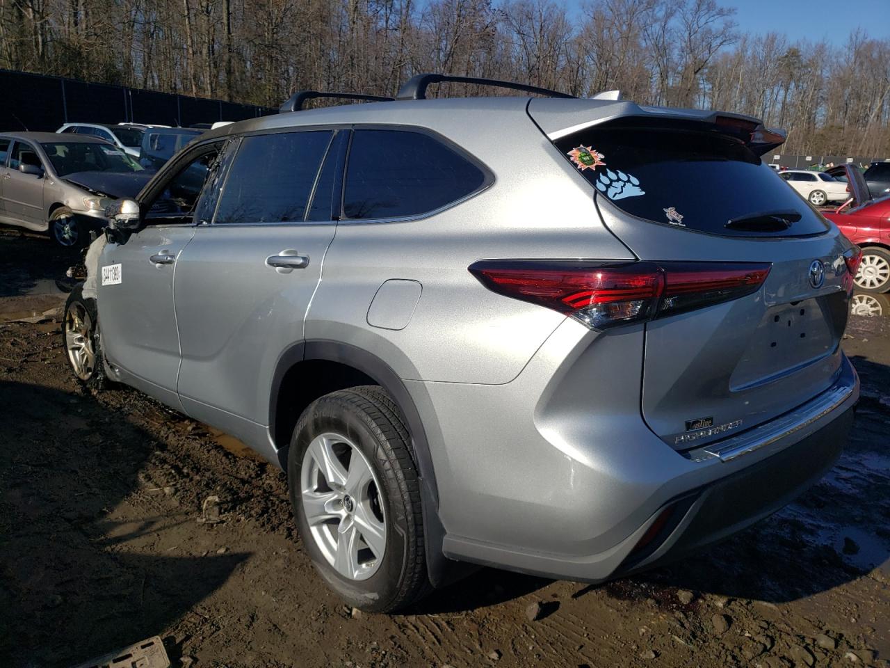 Photo 3 from auction – 2020 TOYOTA HIGHLANDER with VIN 5TDCZRBH1LS034797