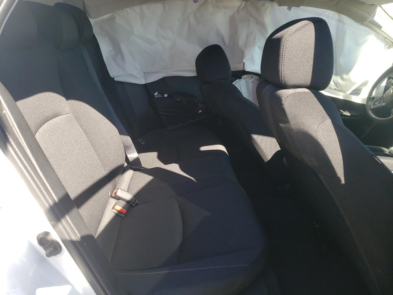 Photo 6 from auction – 2020 HONDA CIVIC LX with VIN 19XFC2F60LE215852