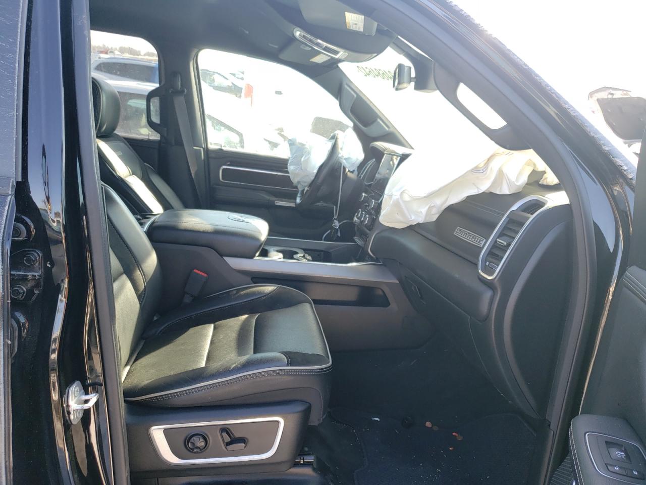 Photo 5 from auction – 2020 RAM 1500 LARAM with VIN 1C6SRFJT1LN219655