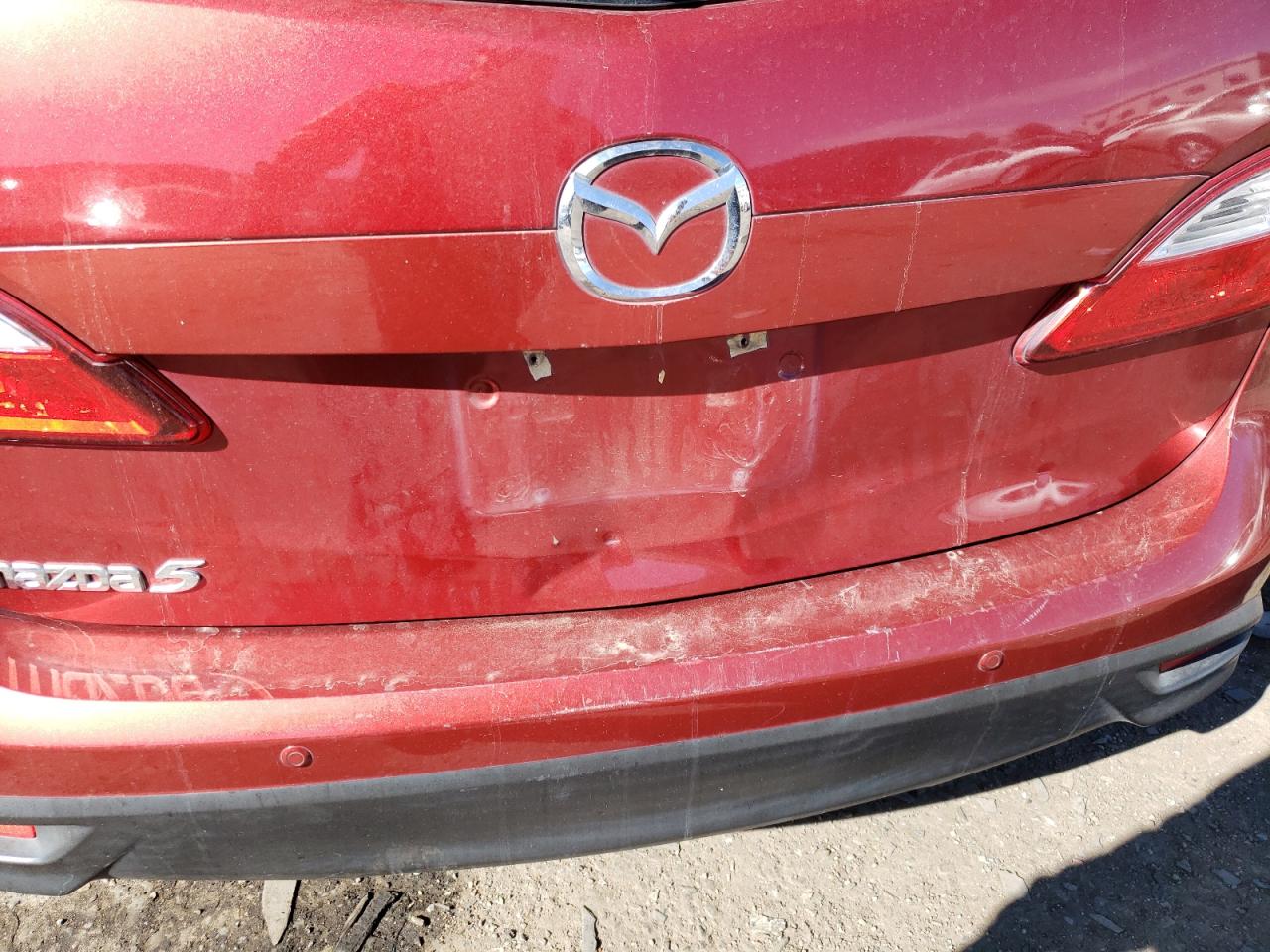 Photo 9 from auction – 2015 MAZDA 5 TOURING with VIN JM1CW2CL3F0188485