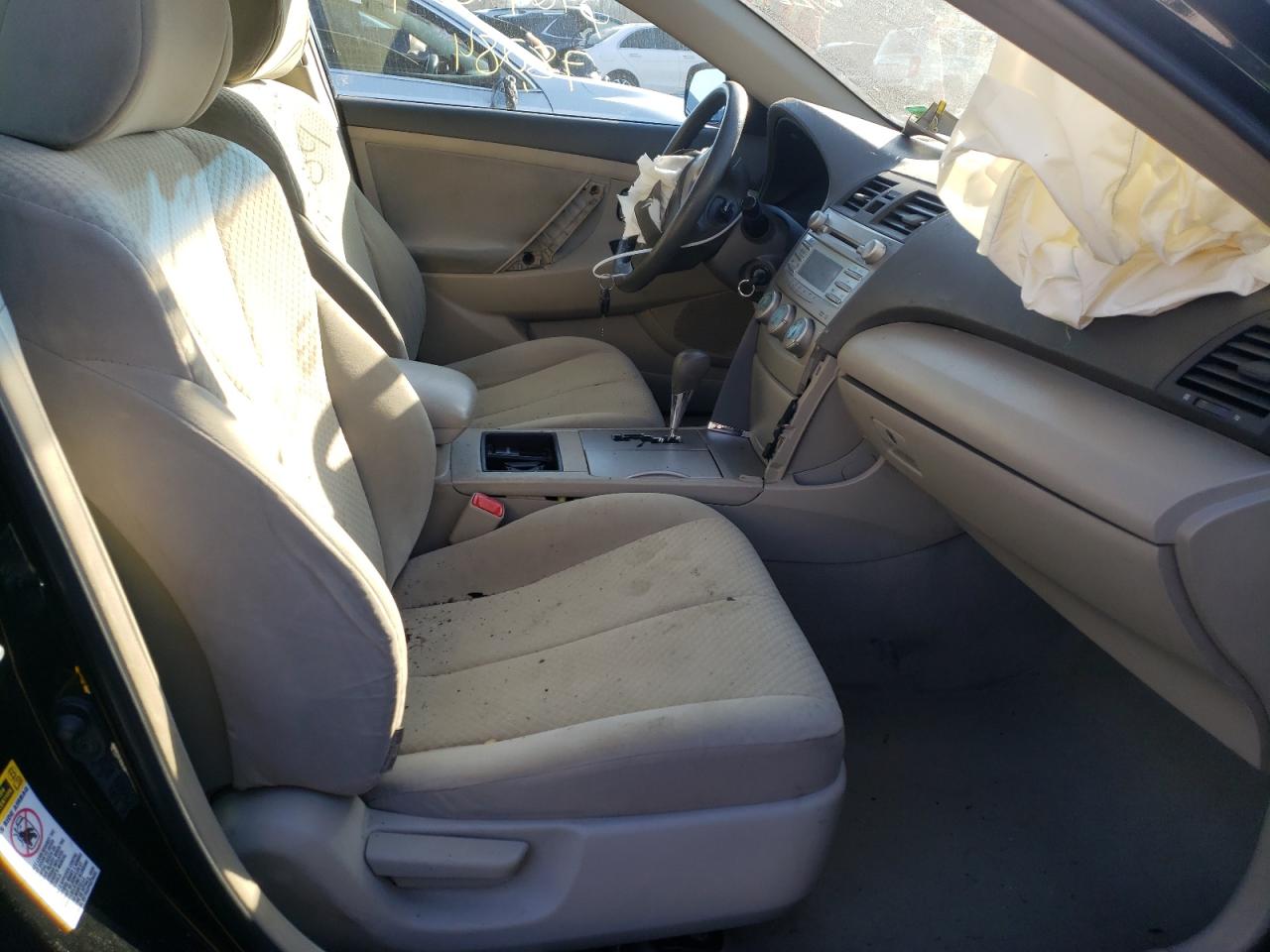 Photo 5 from auction – 2007 TOYOTA CAMRY CE with VIN 4T1BE46K47U674919
