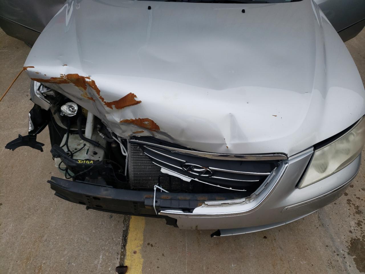 Photo 7 from auction – 2009 HYUNDAI SONATA SE with VIN 5NPEU46C29H519490