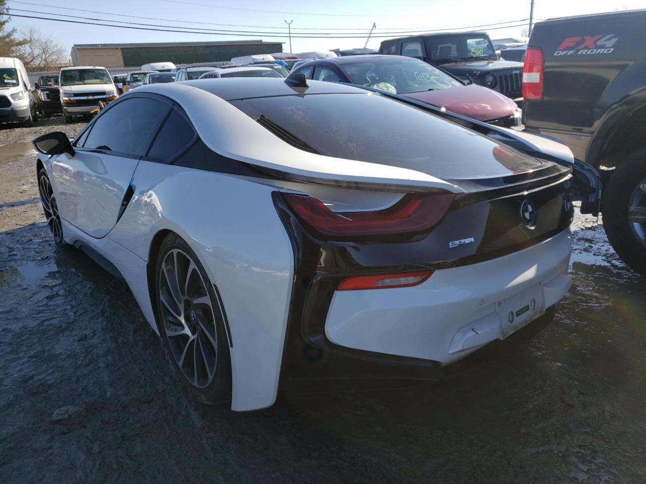 Photo 3 from auction – 2015 BMW I8 with VIN WBY2Z2C50FV674533
