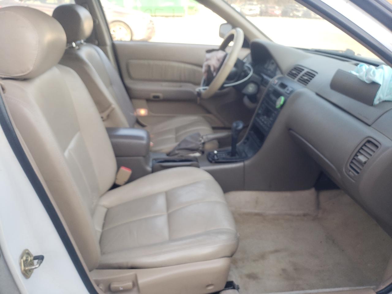 Photo 5 from auction – 1998 NISSAN MAXIMA GLE with VIN JN1CA21D8WT522702