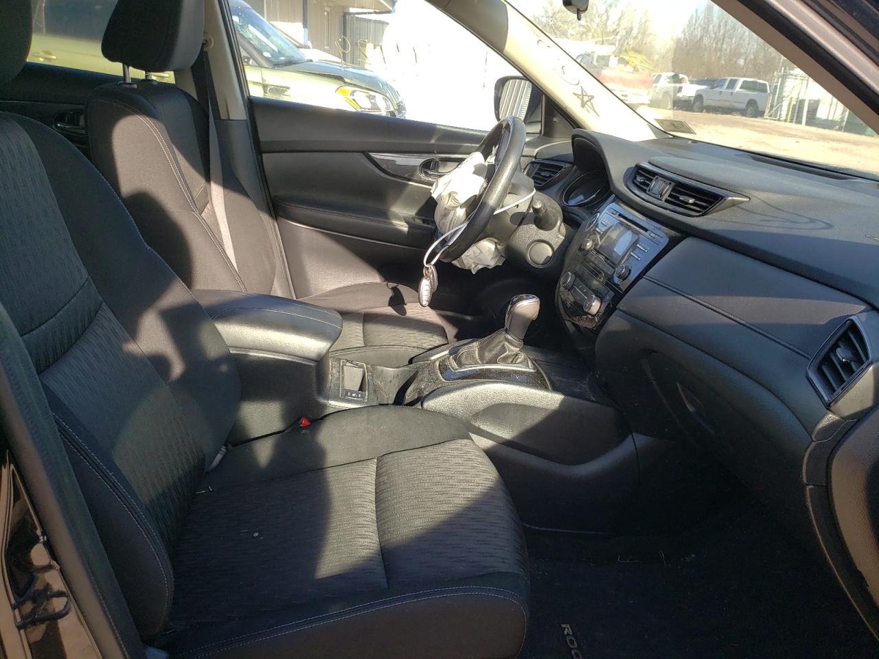 صورة رقم 5 من المزاد - 2017 NISSAN ROGUE S مع VIN KNMAT2MV3HP514537