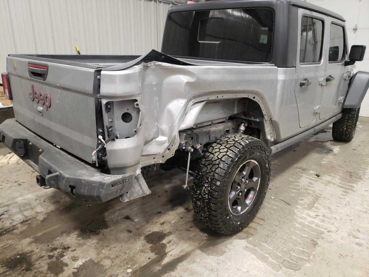 Photo 9 from auction – 2020 JEEP GLADIATOR with VIN 1C6JJTBG5LL143033