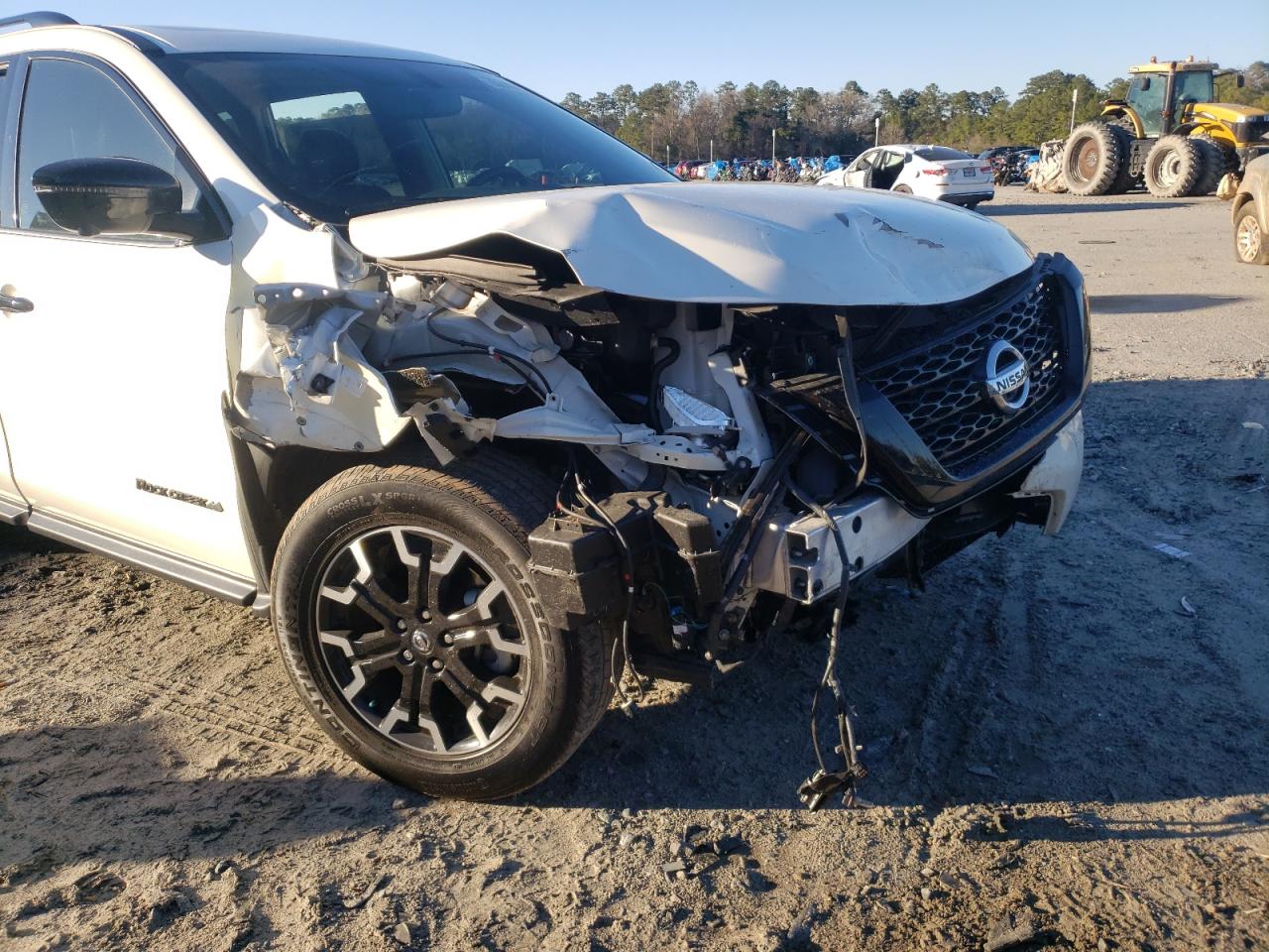 Photo 9 from auction – 2020 NISSAN PATHFINDER with VIN 5N1DR2CN2LC634502