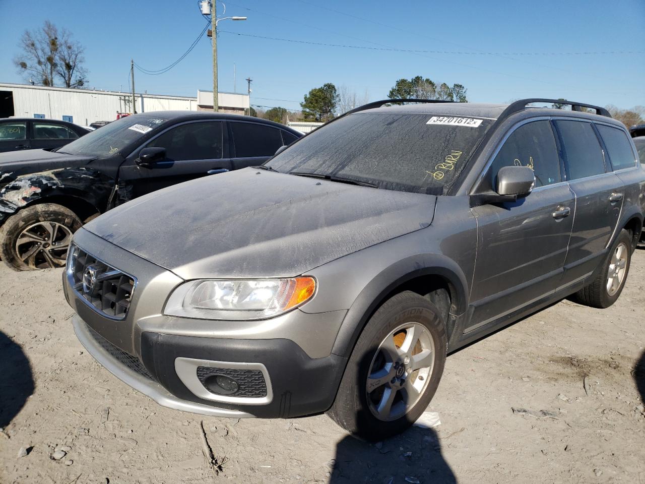 Photo 2 from auction – 2011 VOLVO XC70 3.2 with VIN YV4952BL9B1096779