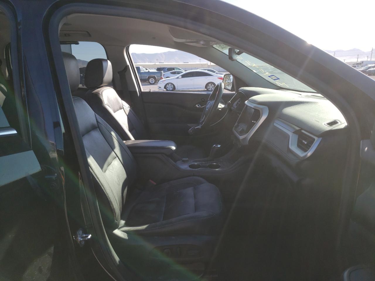 Photo 5 from auction – 2018 GMC ACADIA SLT with VIN 1GKKNULS3JZ151222