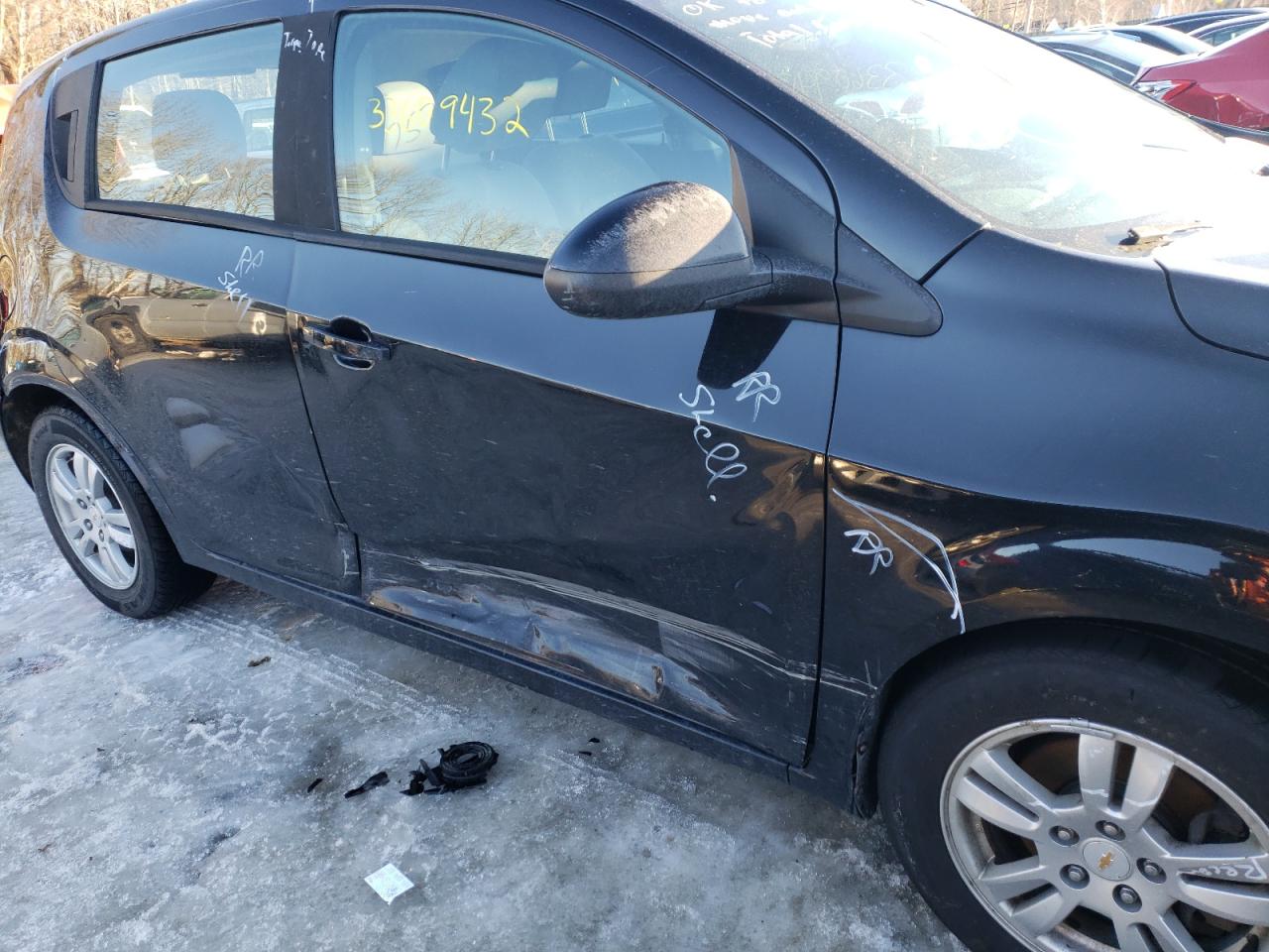 Photo 9 from auction – 2012 CHEVROLET SONIC LS with VIN 1G1JA6SH0C4109409
