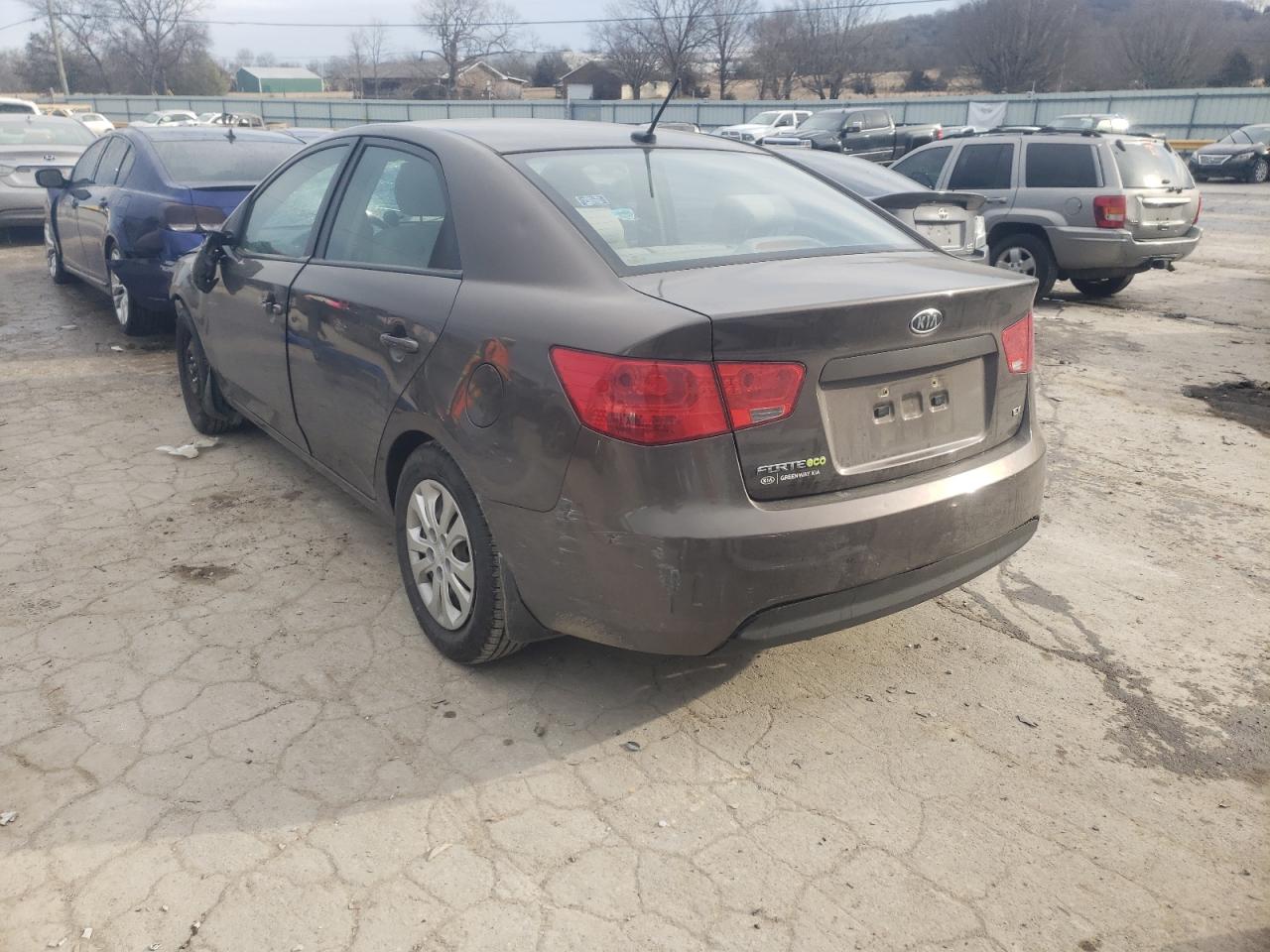 Photo 3 from auction – 2013 KIA FORTE EX with VIN KNAFU4A20D5738196