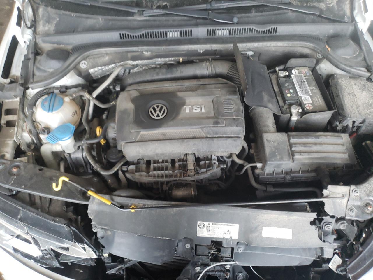 Photo 7 from auction – 2016 VOLKSWAGEN JETTA SEL with VIN 3VWL17AJ9GM227699