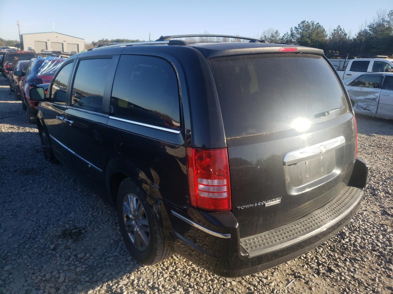 Photo 3 from auction – 2008 CHRYSLER TOWN & COU with VIN 2A8HR64X98R765835