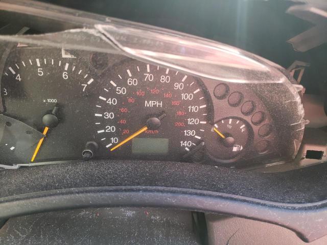 Photo 8 from auction – 2000 FORD FOCUS SE with VIN 1FAHP3437YW294578