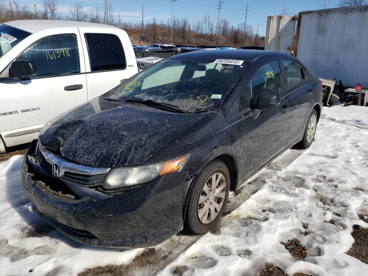Photo 2 from auction – 2012 HONDA CIVIC LX with VIN 19XFB2F58CE337241