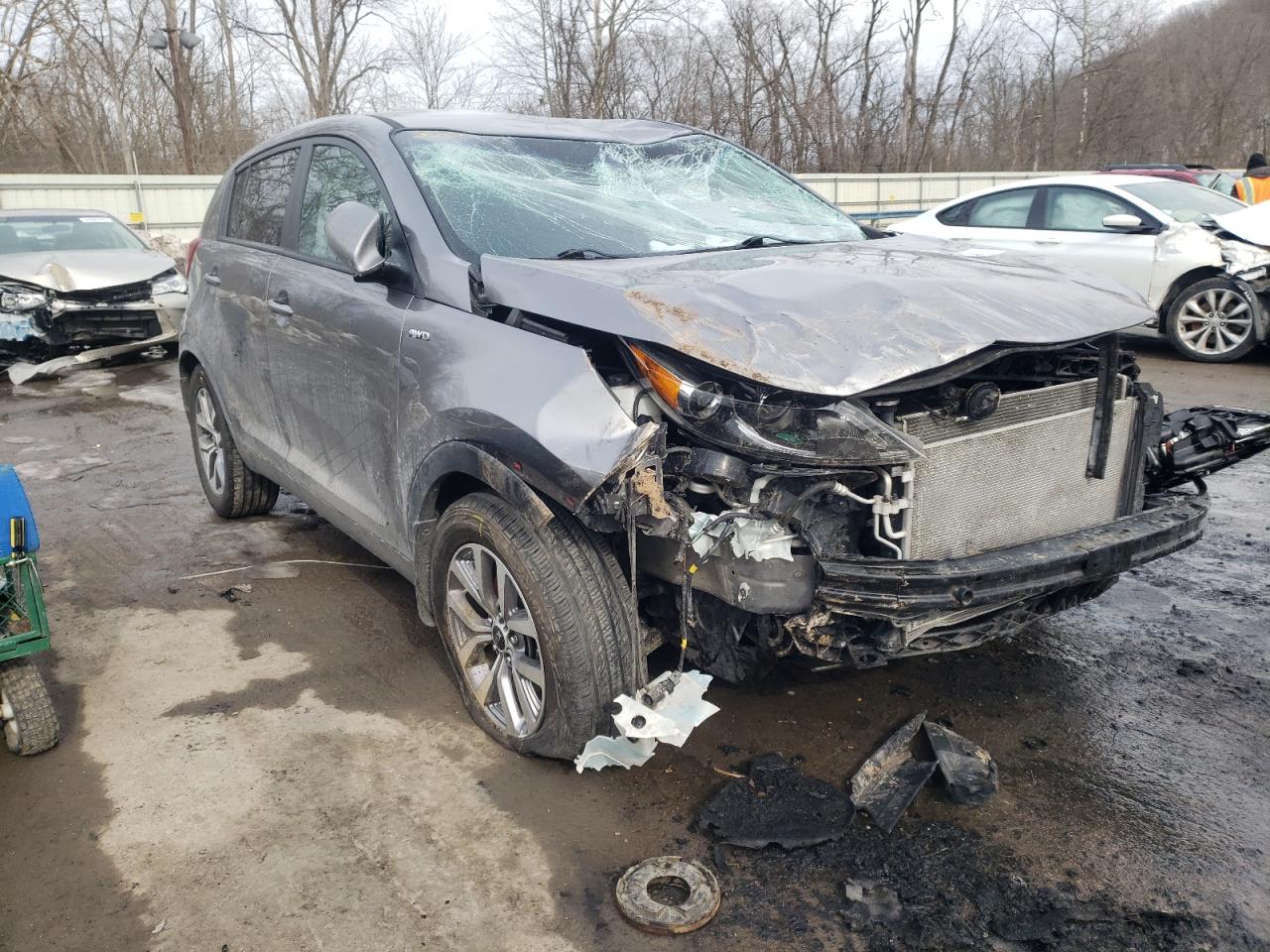 KIA SPORTAGE L 2016 with VIN KNDPBCAC0G7854751 - Photo from auction