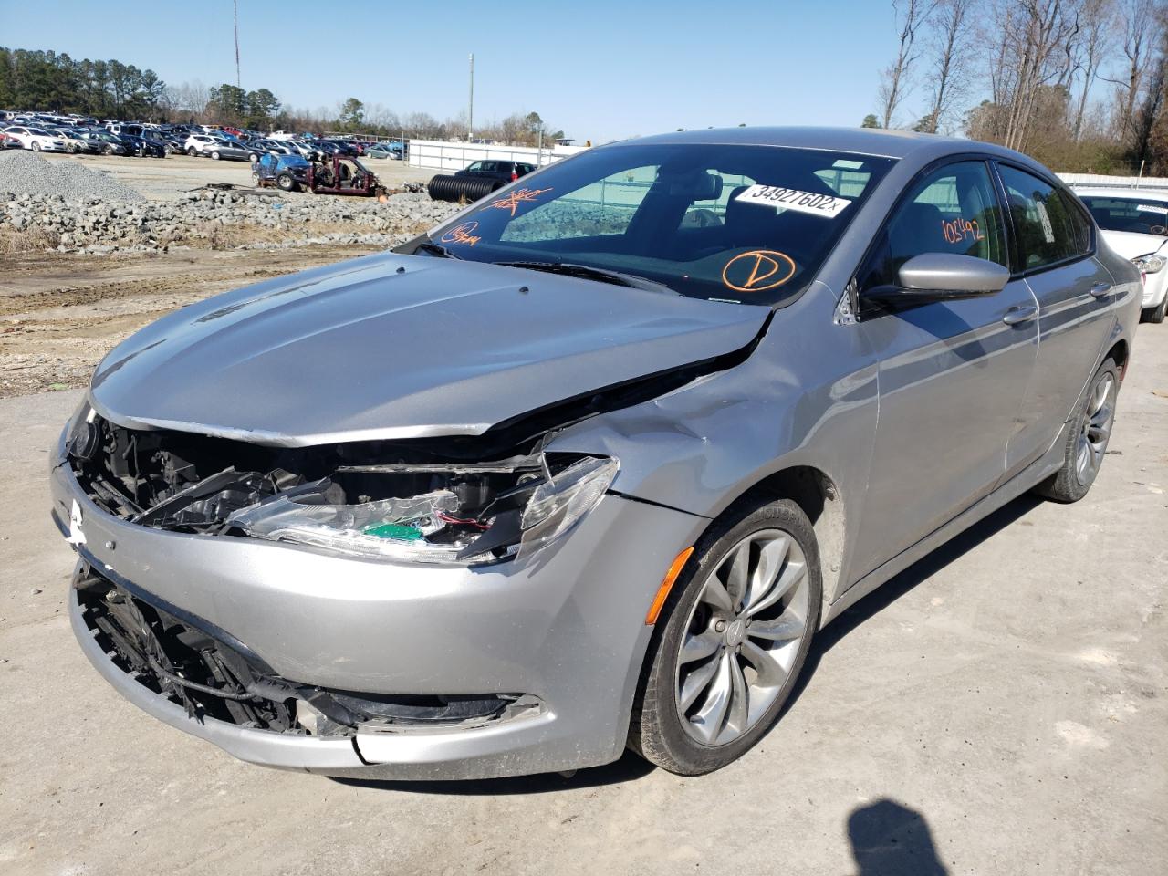 Photo 2 from auction – 2015 CHRYSLER 200 S with VIN 1C3CCCBBXFN590518