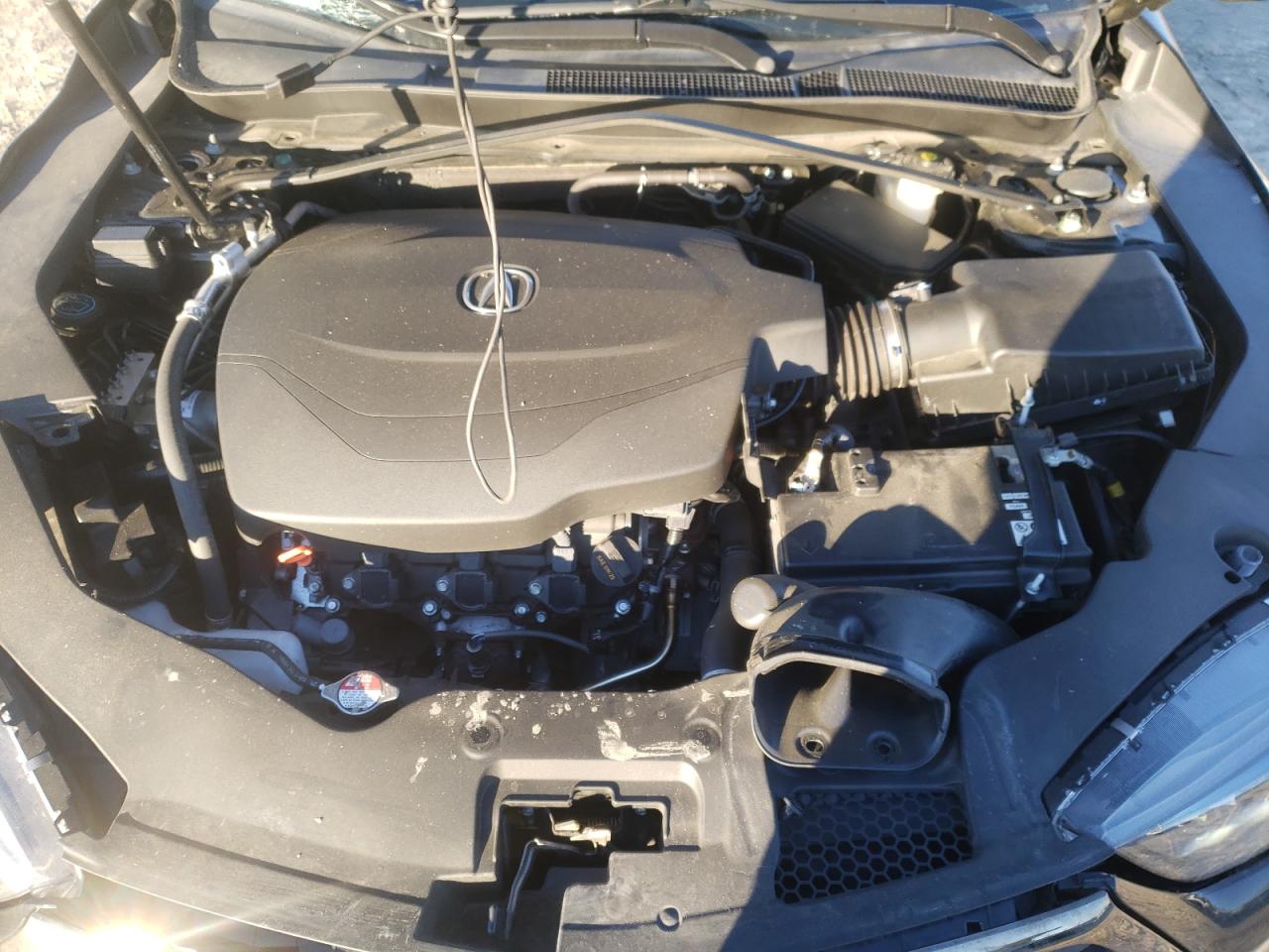 Photo 7 from auction – 2018 ACURA TLX TECH+A with VIN 19UUB3F65JA006933